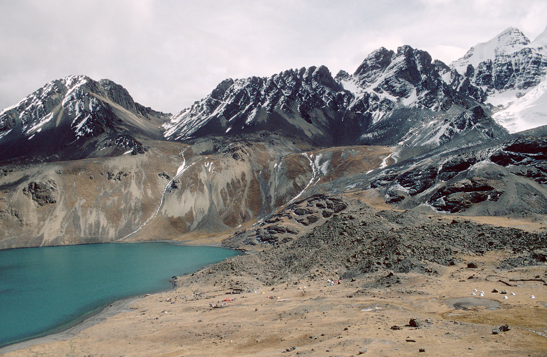 Laguna Chiar Kkota, Basislager u. Condoririgruppe