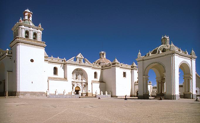Kirche von Copacabana am Titicacasee